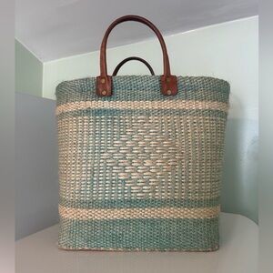 Elegant Green and Cream Woven Tote Bag